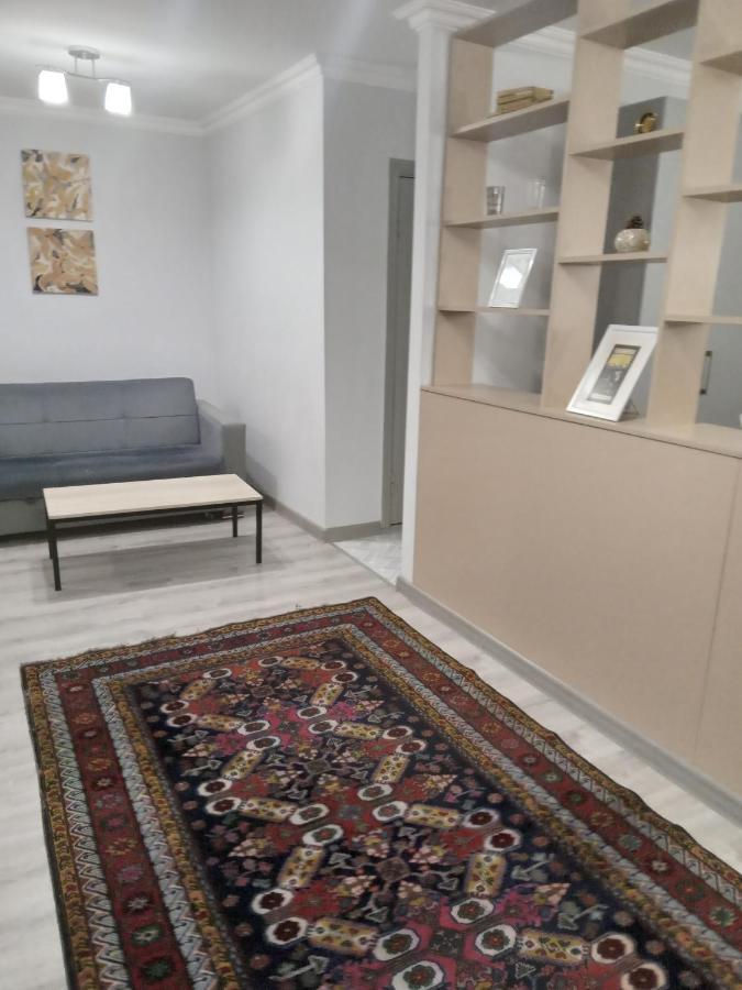 Izmir Apartment Baku Ngoại thất bức ảnh